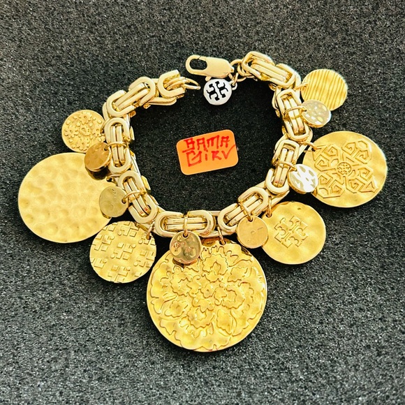 NWOT Tory Burch charm bracelet - Picture 10 of 15